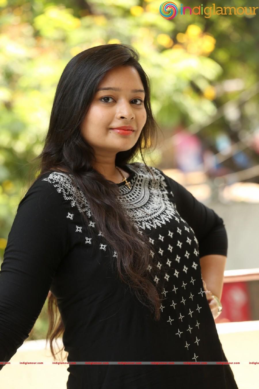 Abhinaya Actress hd photo