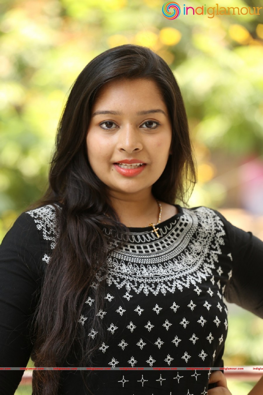 Abhinaya Actress hd photo