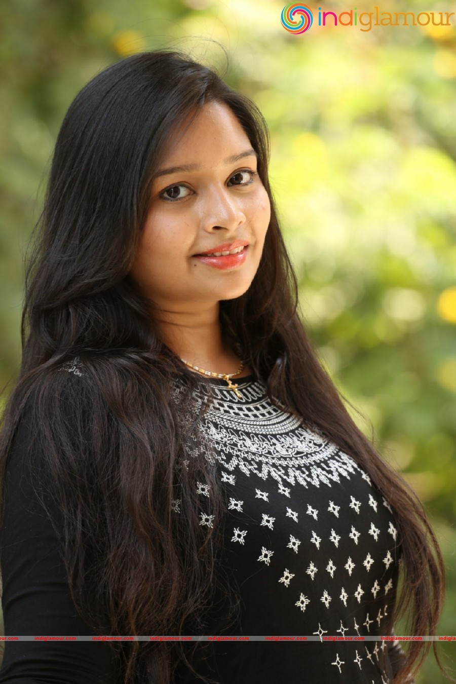 Abhinaya Actress hd photo