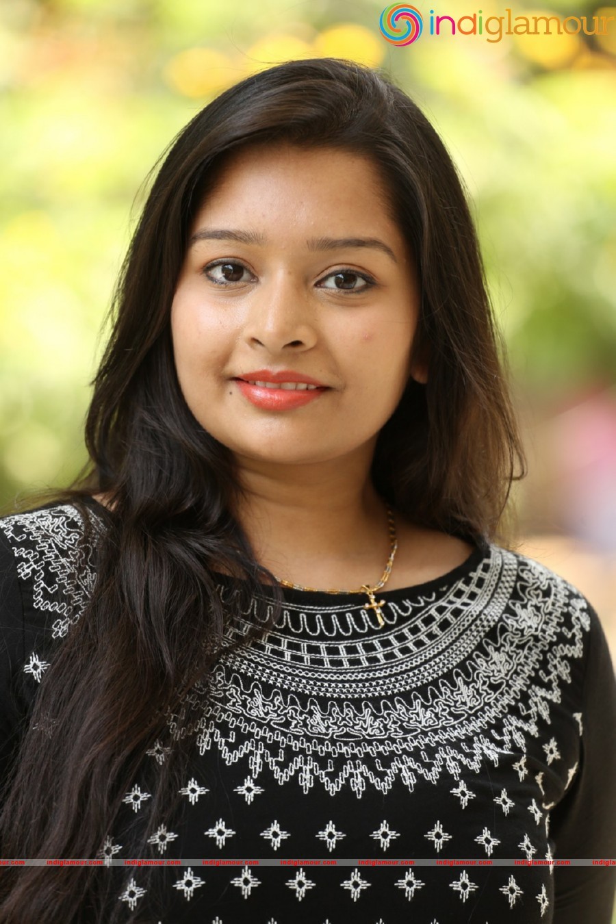 Abhinaya Actress hd photo