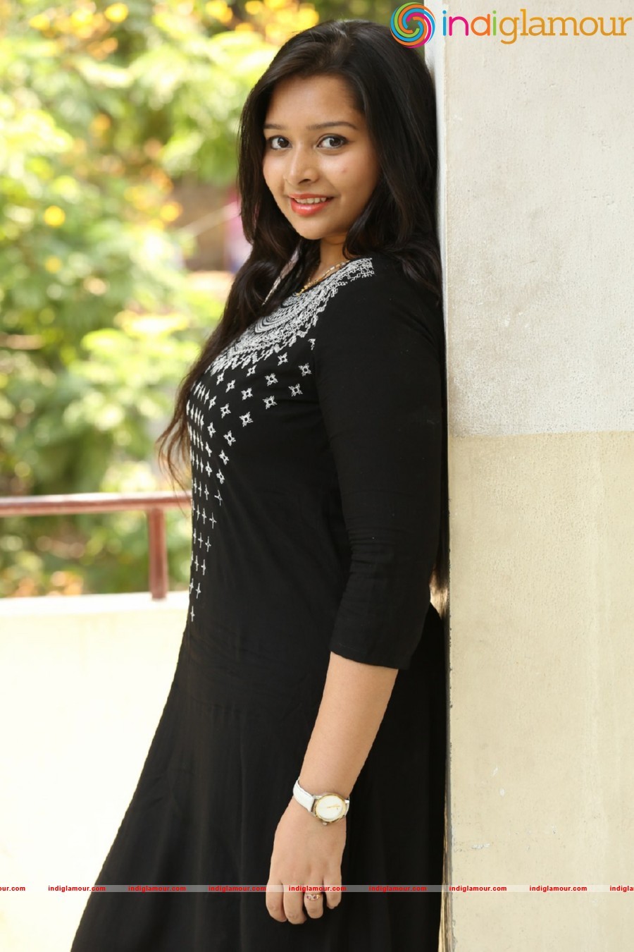 Abhinaya Actress hd photo