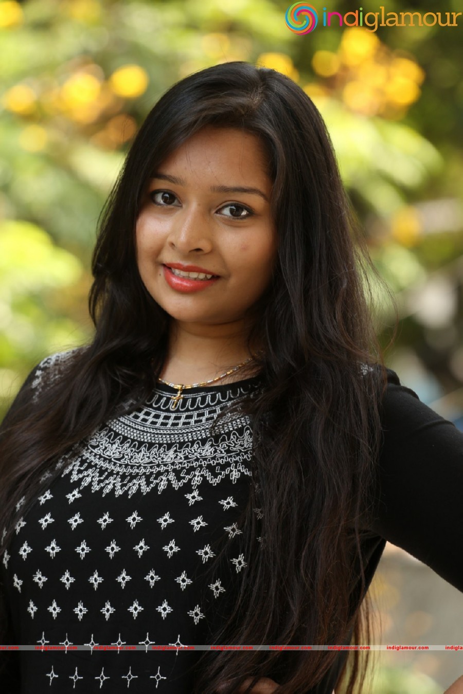 Abhinaya Actress hd photo