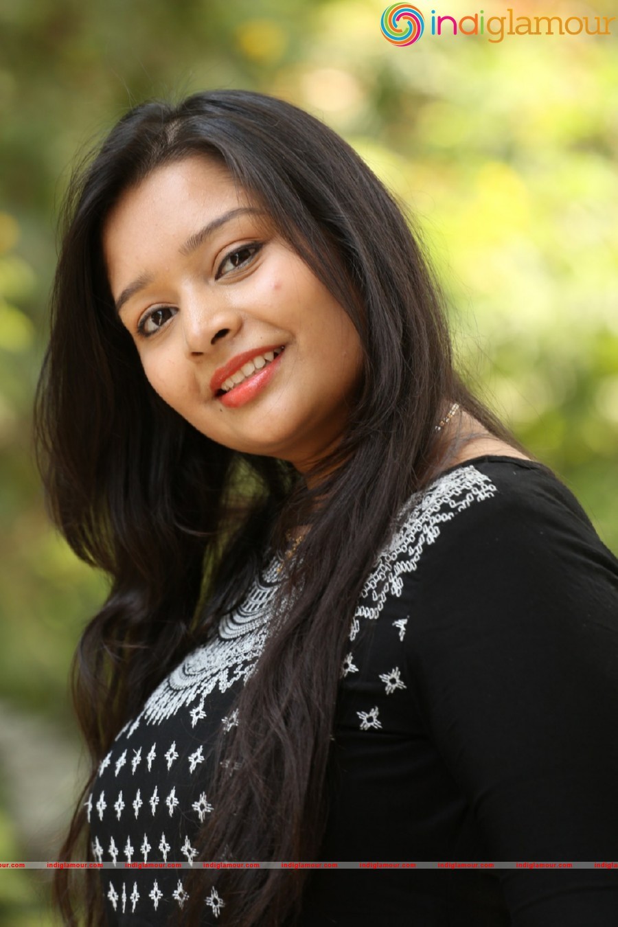 Abhinaya Actress hd photo