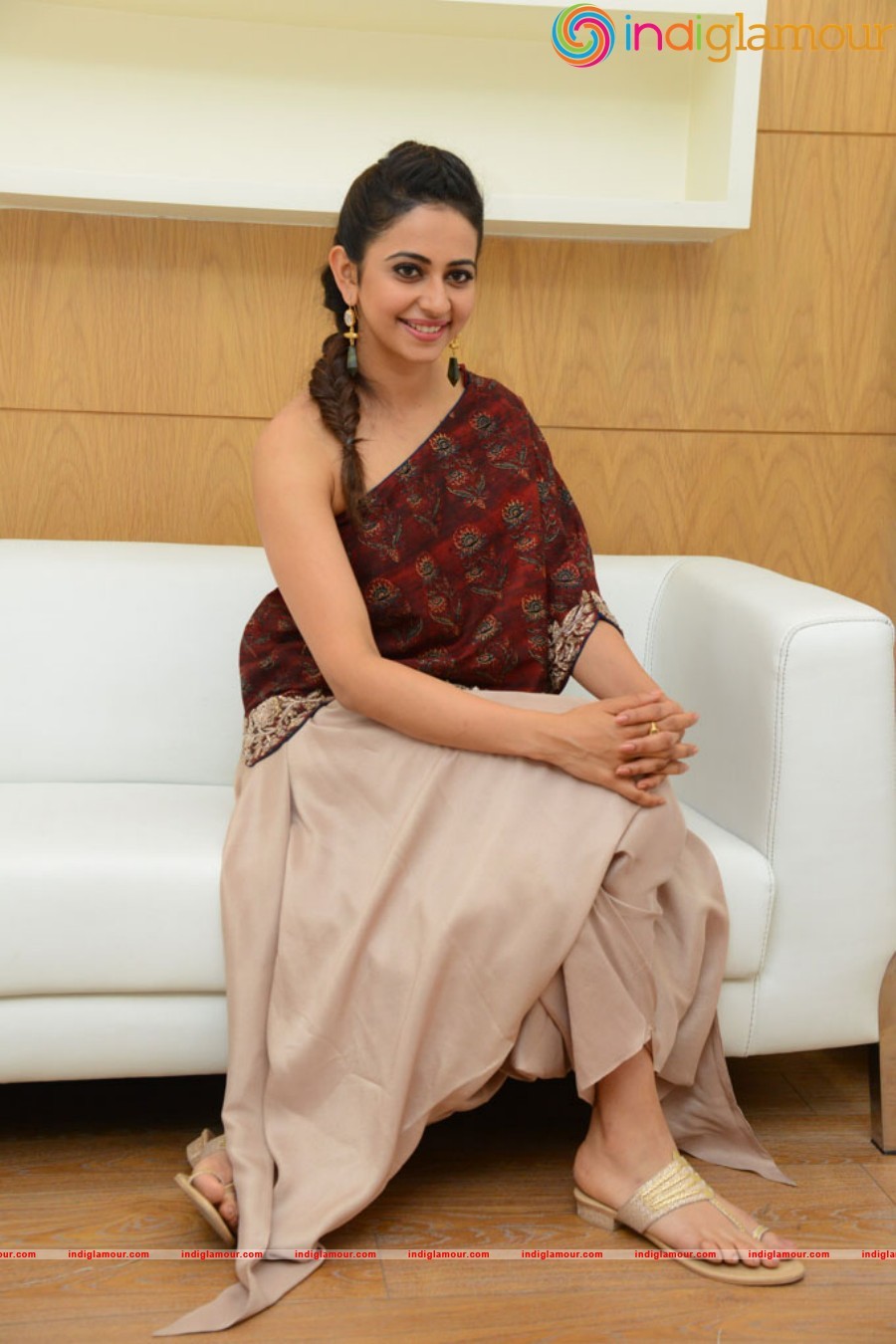 Rakul Preet Singh New Images Actress hd photo