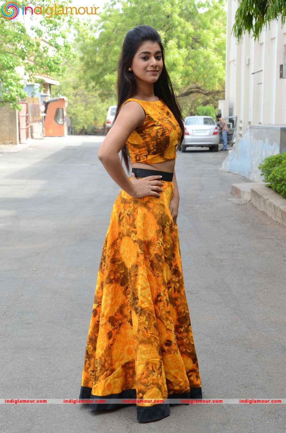 Yamini Bhaskar Actress hd photo