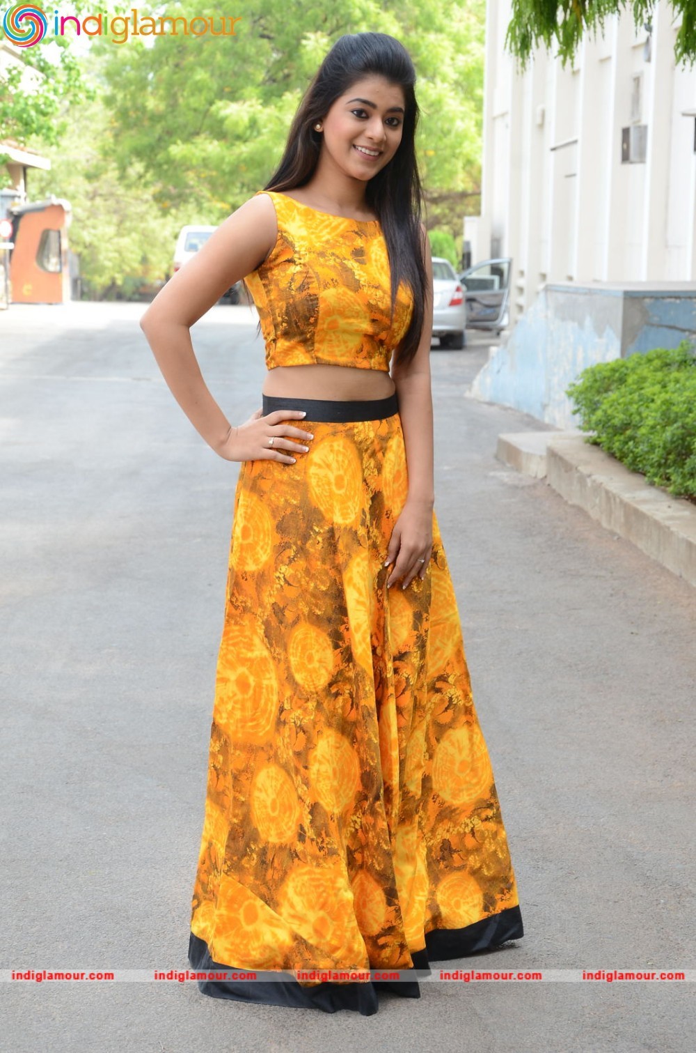 Yamini Bhaskar Actress hd photo