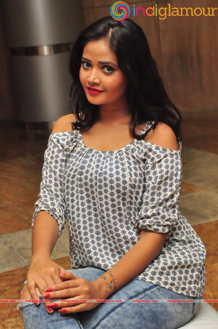 Sreya Vyaas Latest Photos Gallery Actress hd photo