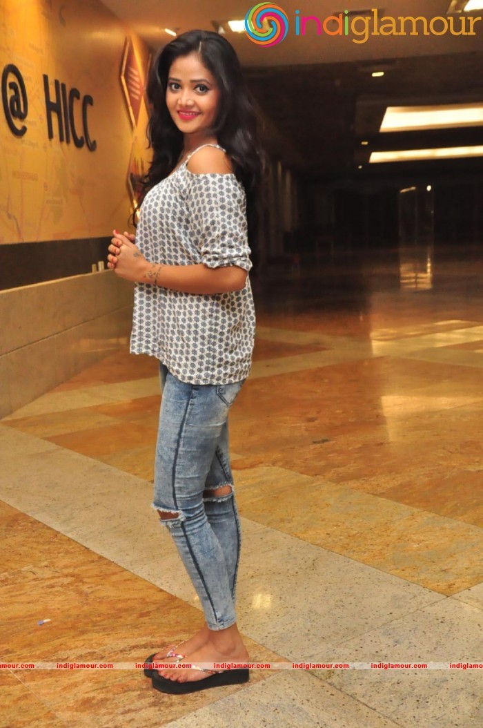Sreya Vyaas Latest Photos Gallery Actress hd photo