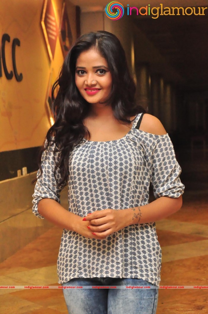Sreya Vyaas Latest Photos Gallery Actress hd photo
