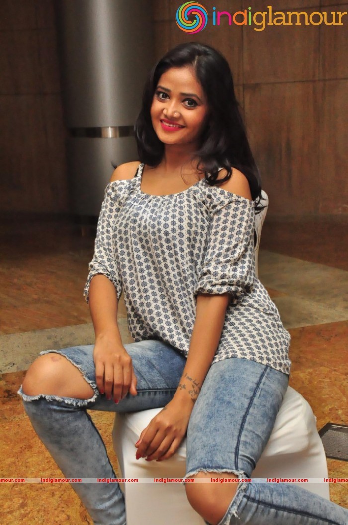 Sreya Vyaas Latest Photos Gallery Actress hd photo