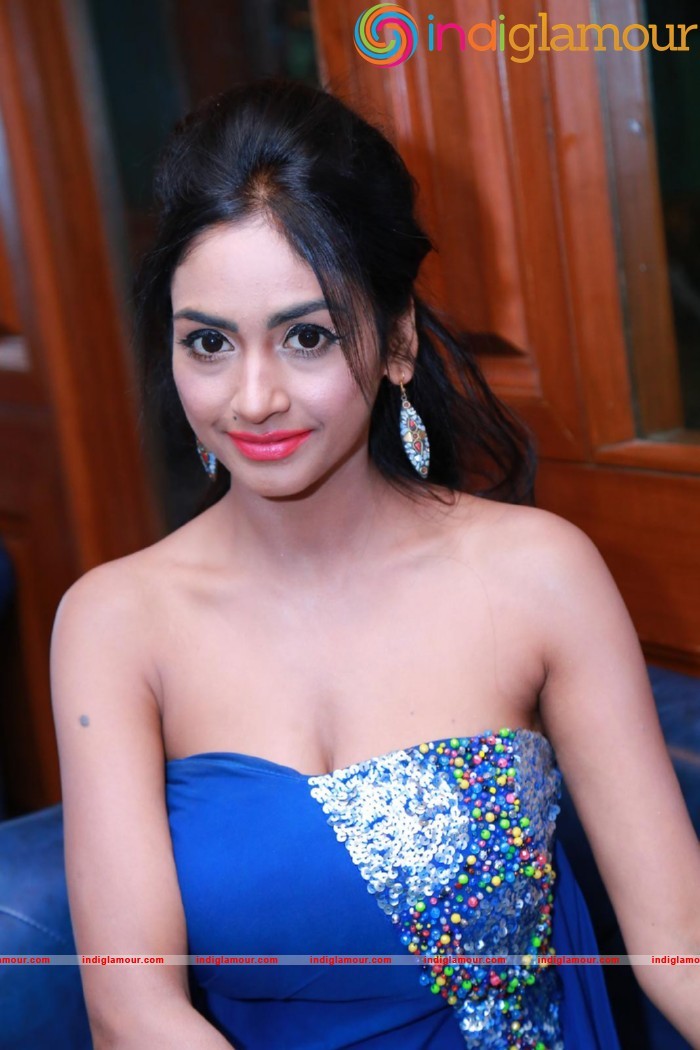 Pooja Sree Actress hd photo