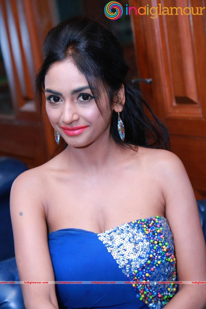 Pooja Sree Actress hd photo