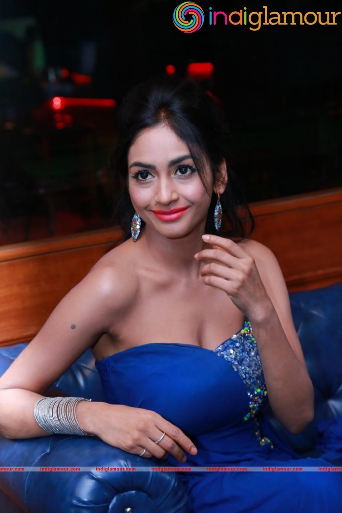 Pooja Sree Actress hd photo