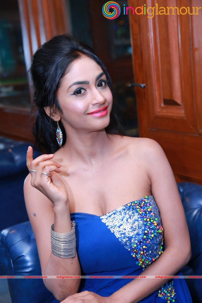 Pooja Sree Actress hd photo