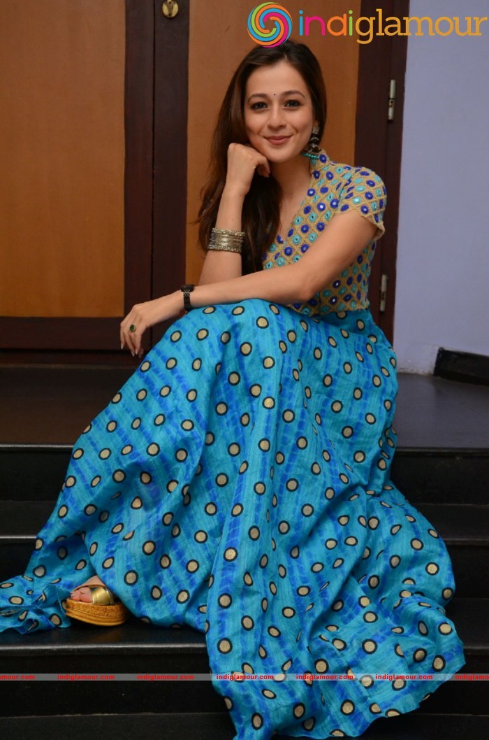Priyal Gor Actress hd photo