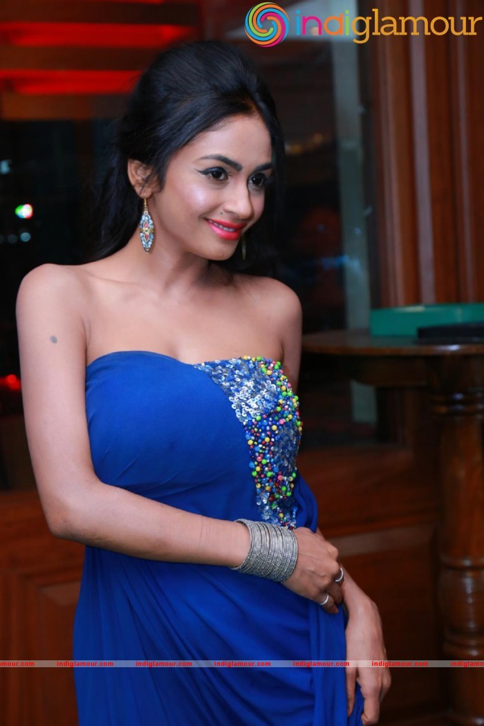 Pooja Sree Spicy Photos Gallery Actress hd photo