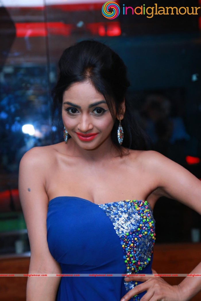 Pooja Sree Spicy Photos Gallery Actress hd photo