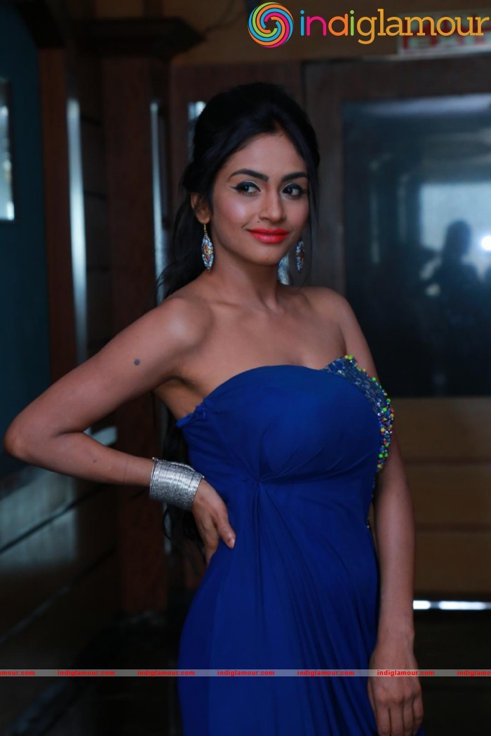 Pooja Sree Spicy Photos Gallery Actress hd photo