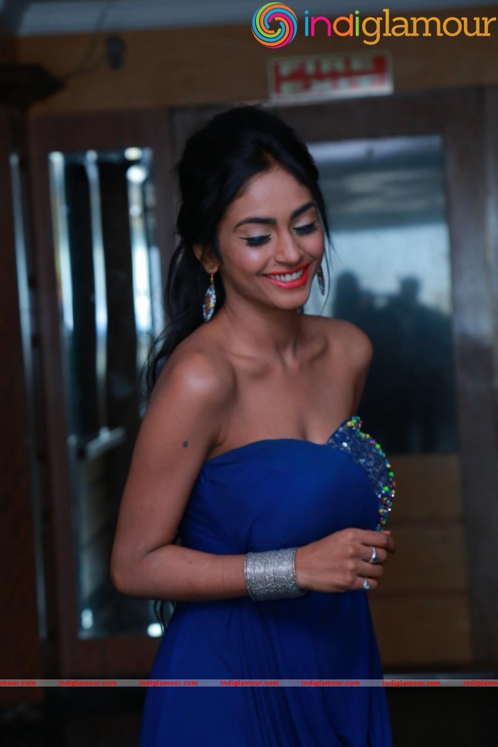 Pooja Sree Spicy Photos Gallery Actress hd photo