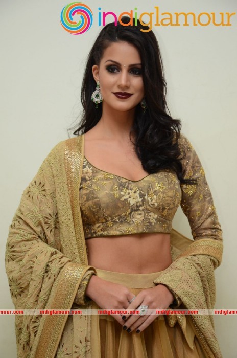 Larissa Bonesi Latest Photos Gallery Actress hd photo