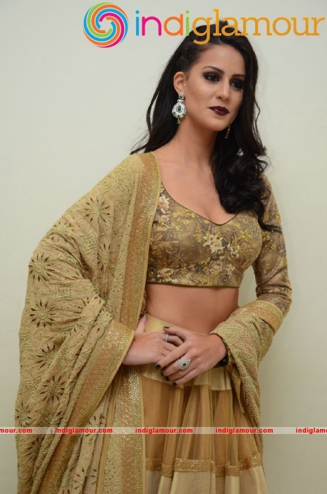 Larissa Bonesi Latest Photos Gallery Actress hd photo