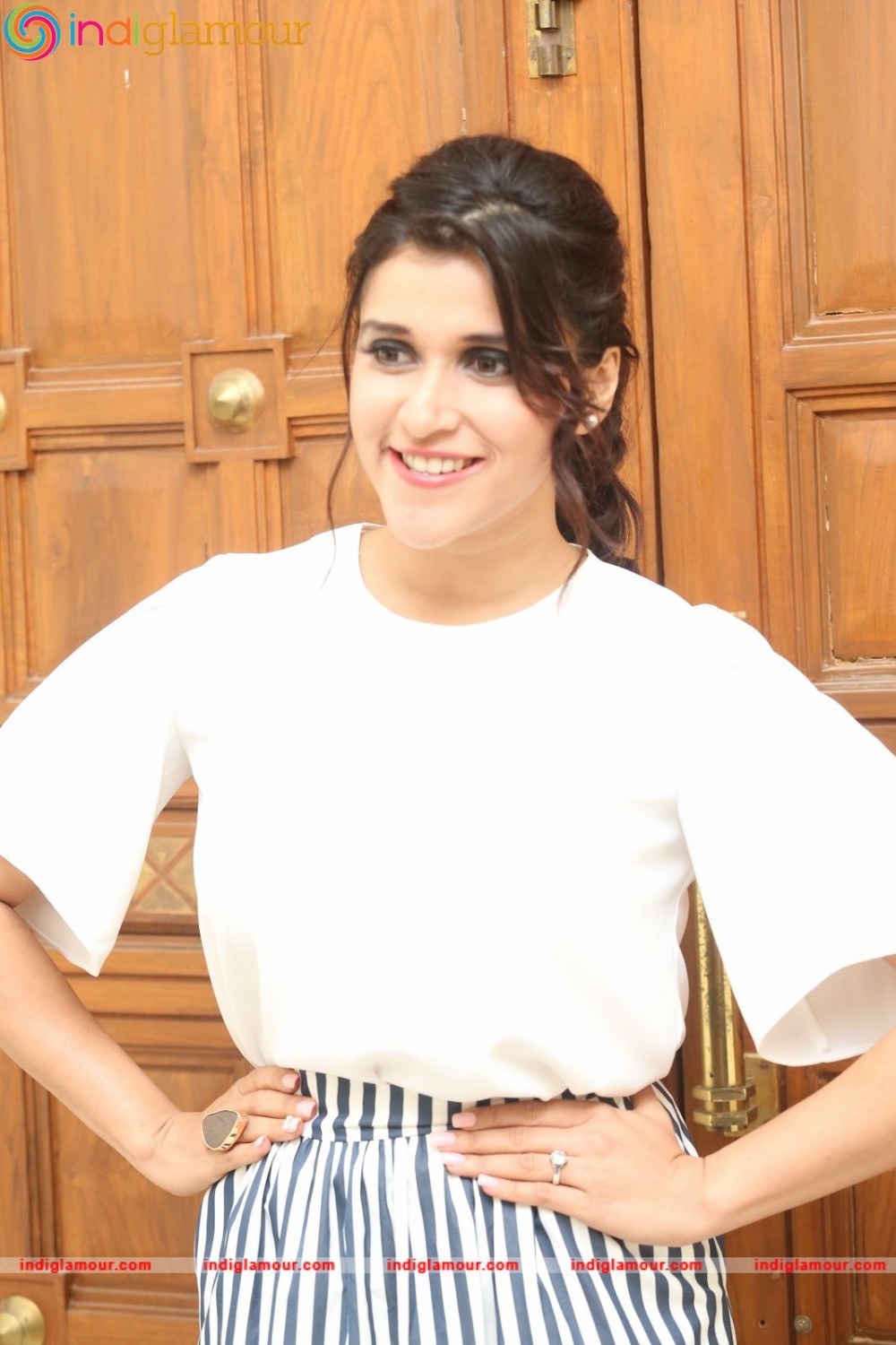 Mannara Actress hd photo