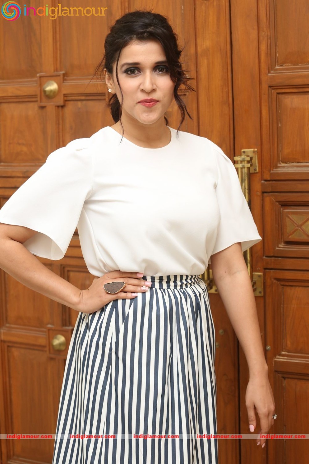 Mannara Actress hd photo