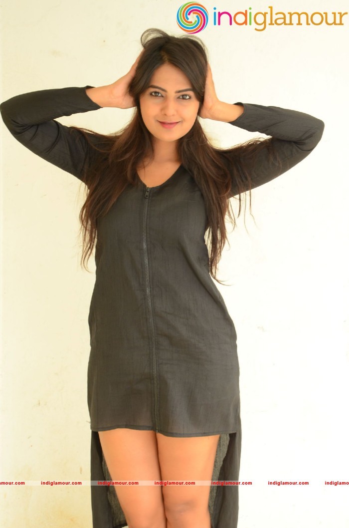 Neha Deshpande Actress hd photo