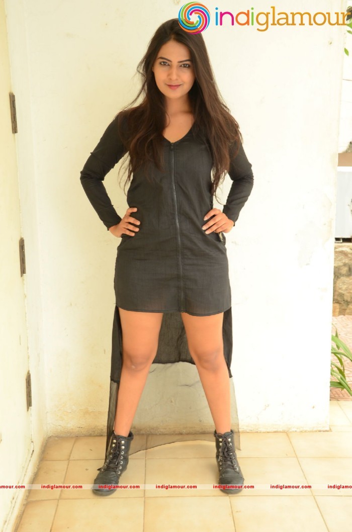 Neha Deshpande Actress hd photo