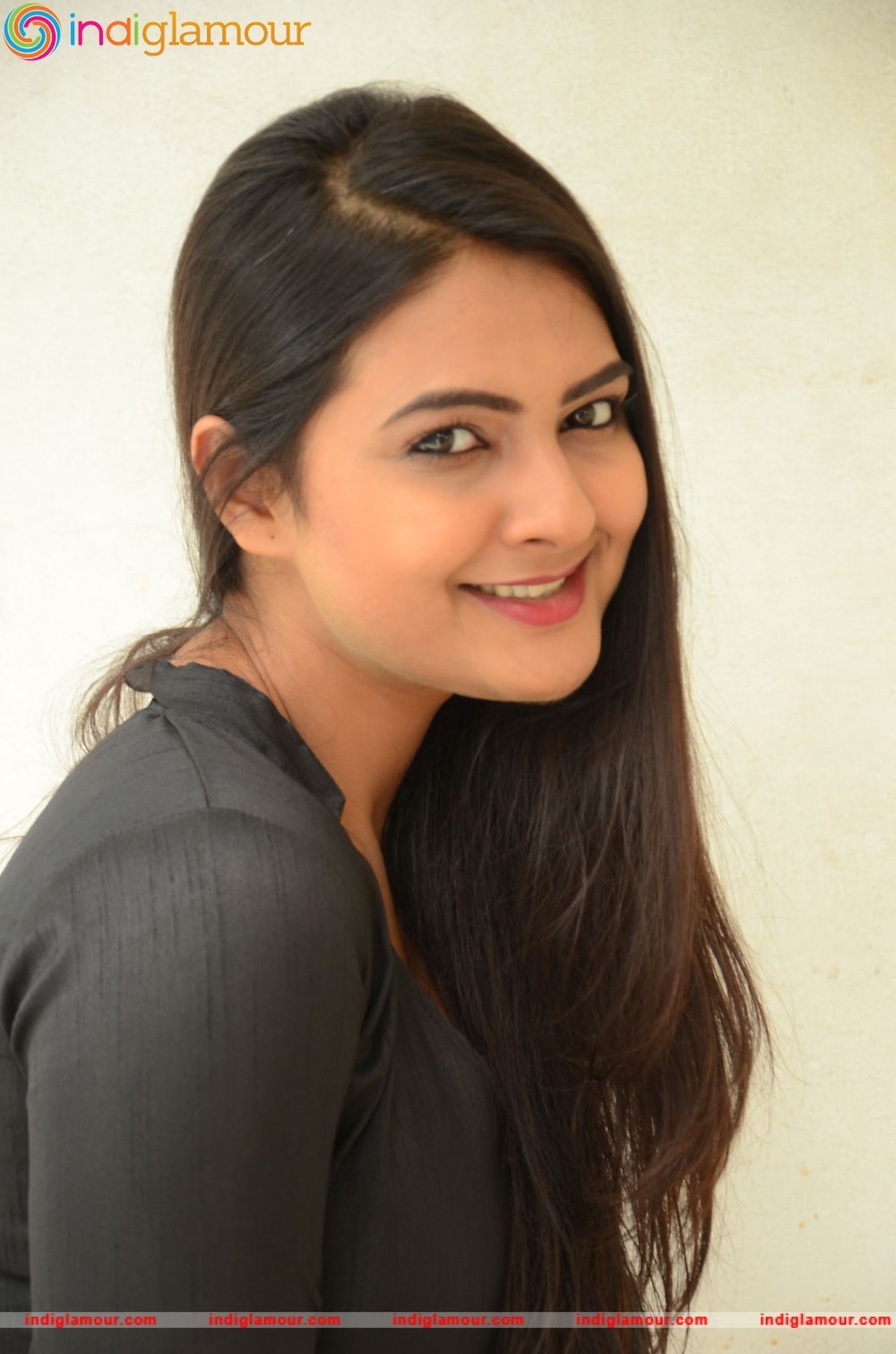 Neha Deshpande Actress hd photo