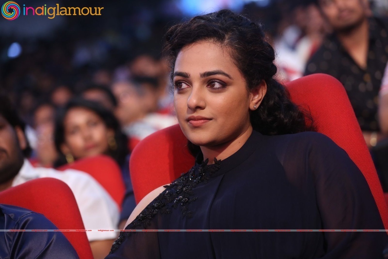 Nithya Menon Actress hd photo