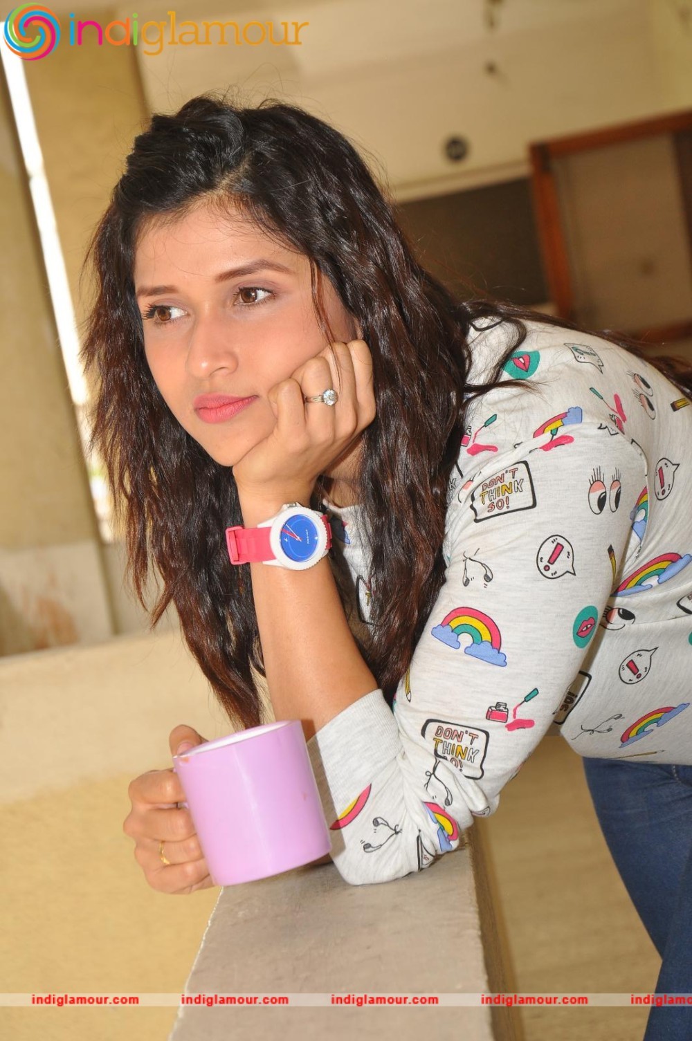 Mannara Chopra Actress hd photo