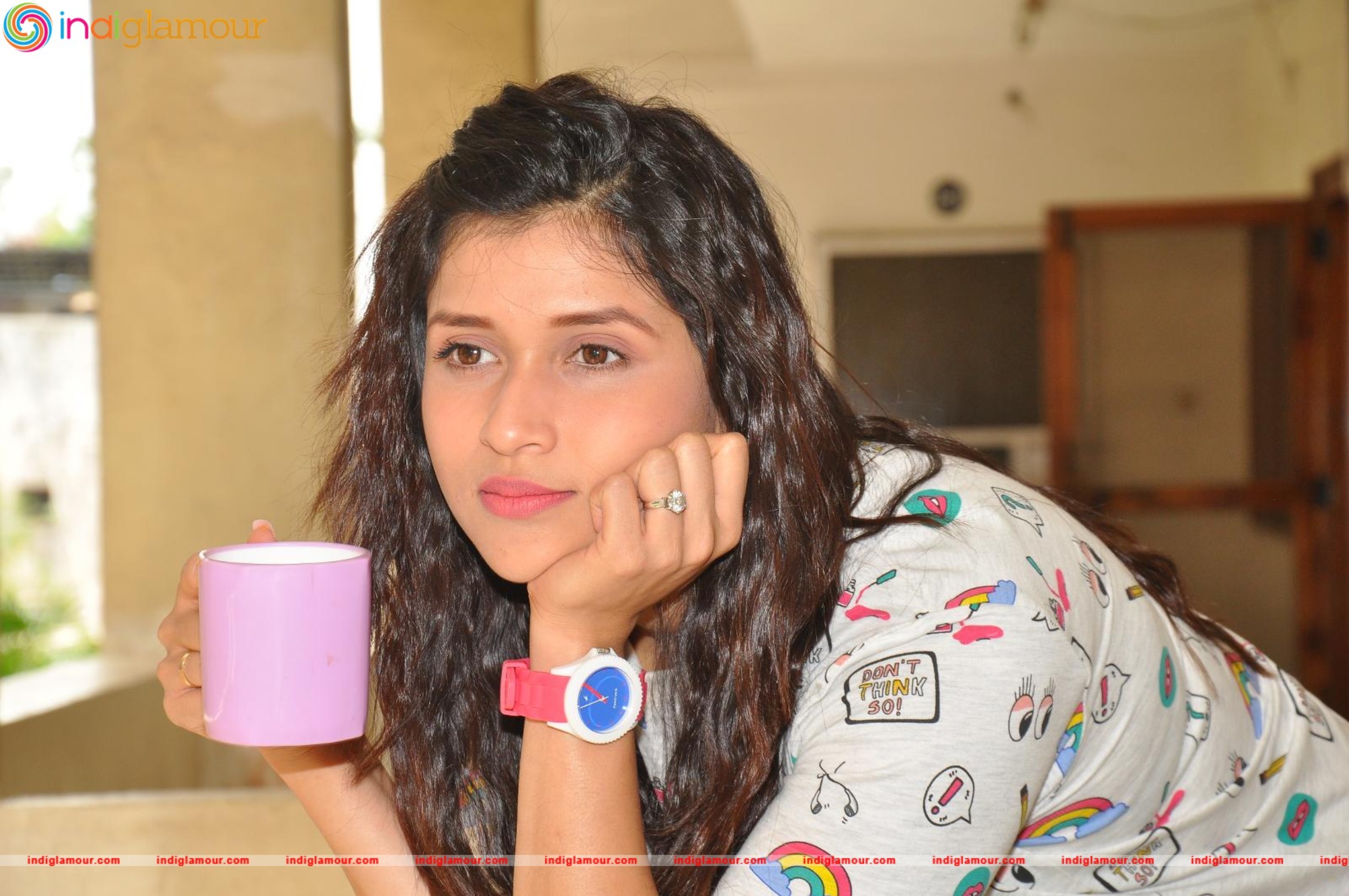 Mannara Chopra Actress hd photo