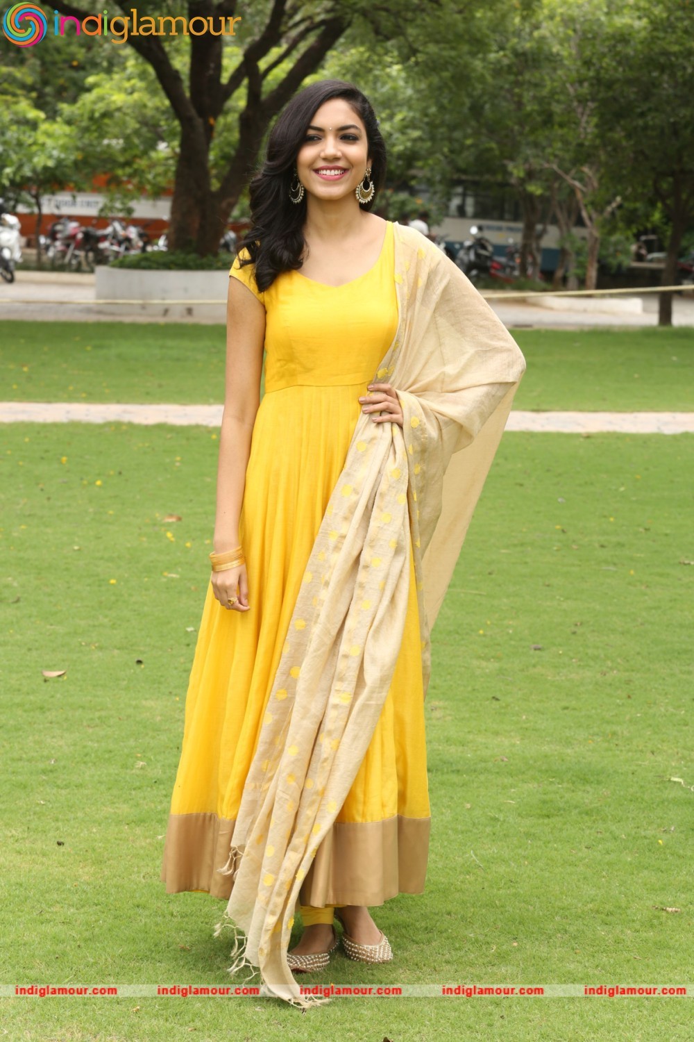 Ritu Varma Actress hd photo