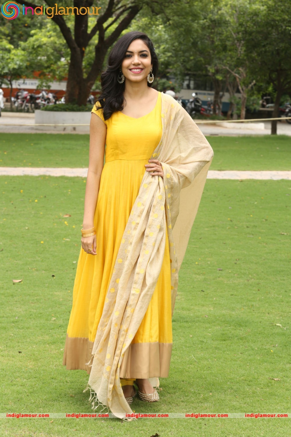 Ritu Varma Actress hd photo