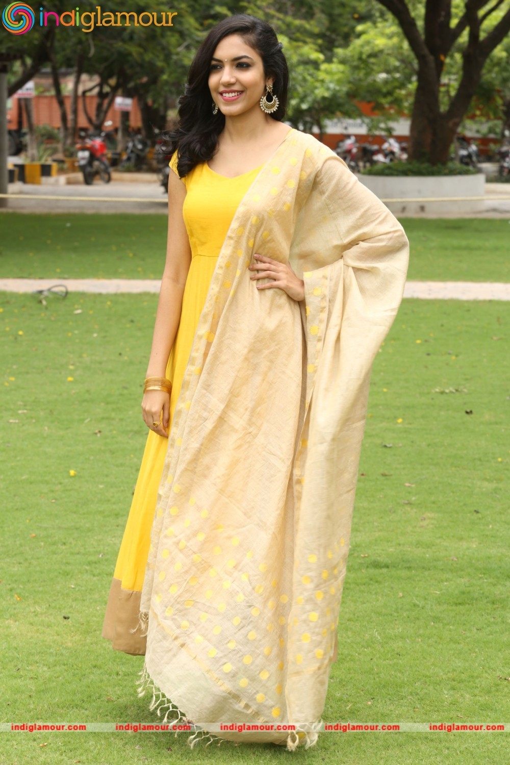 Ritu Varma Actress hd photo
