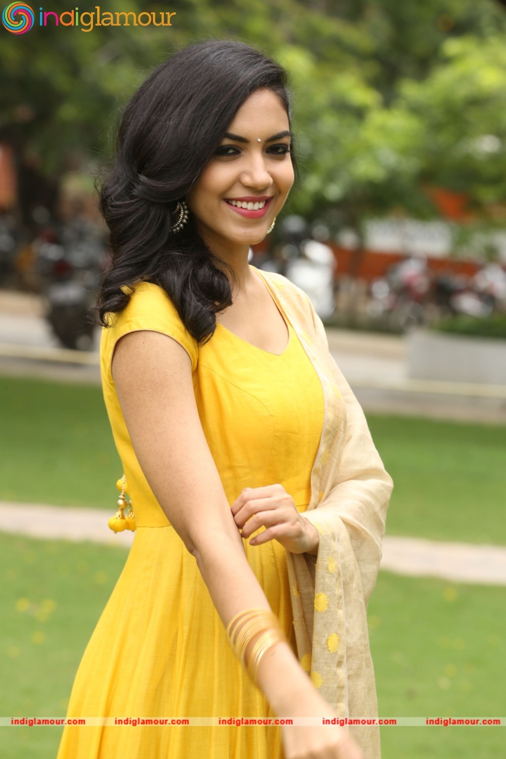 Ritu Varma Actress hd photo