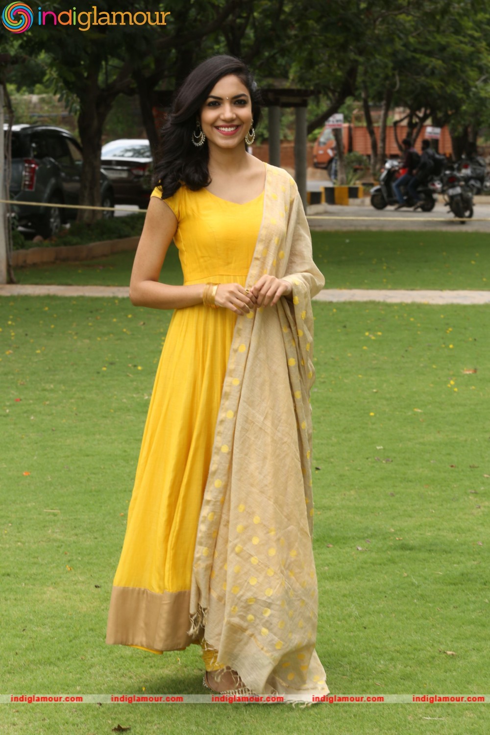 Ritu Varma Actress hd photo