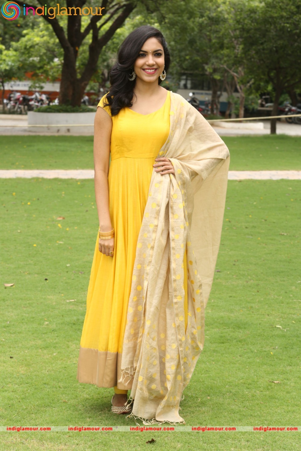 Ritu Varma Actress hd photo