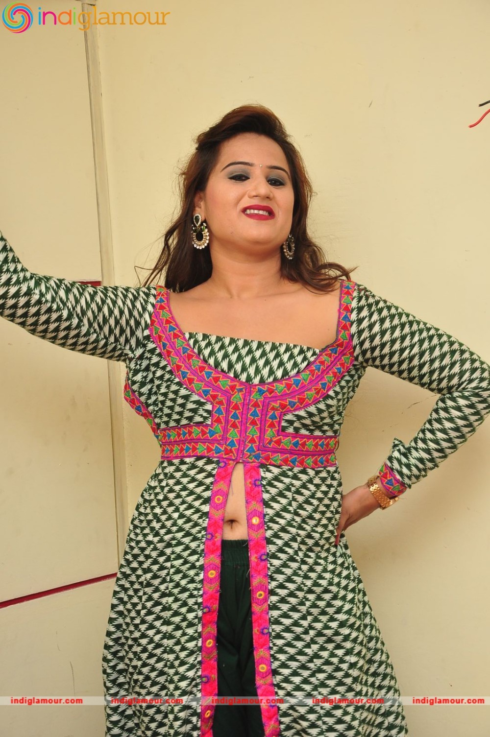 Preyasi Nayak Actress hd photo