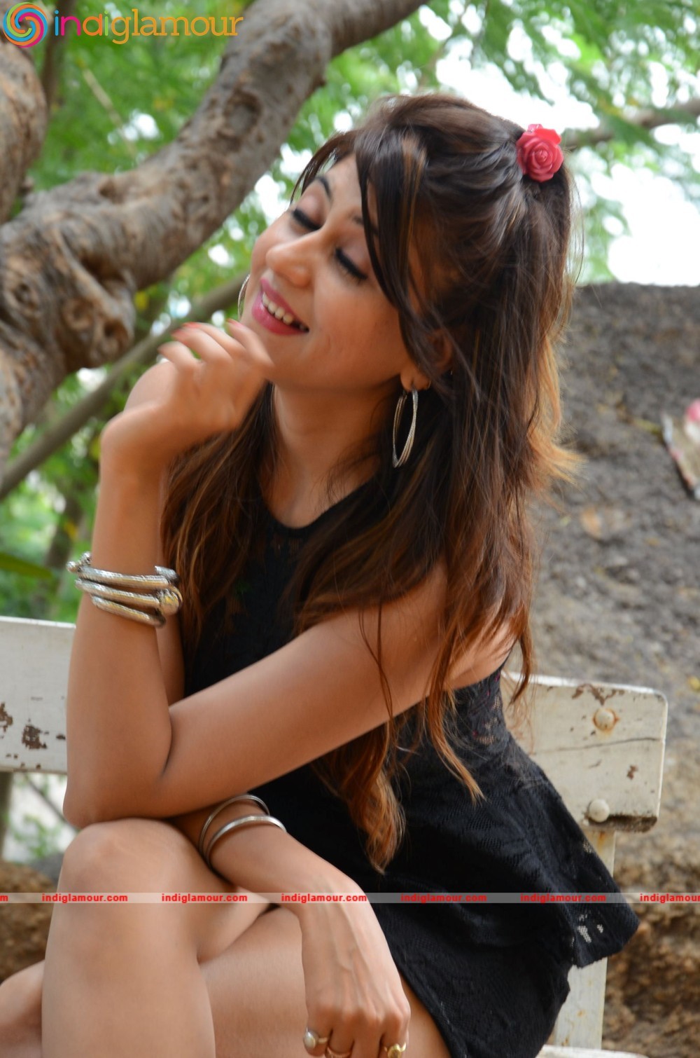 Nikitha Actress hd photo
