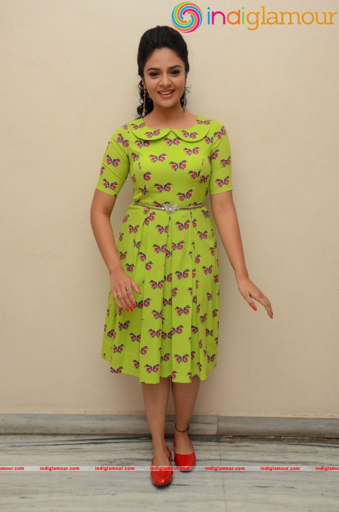 Srimukhi Actress hd photo