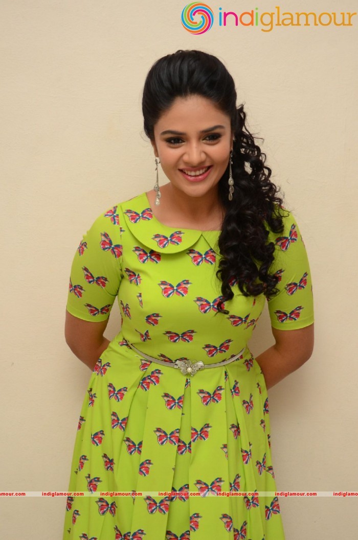 Srimukhi Actress hd photo
