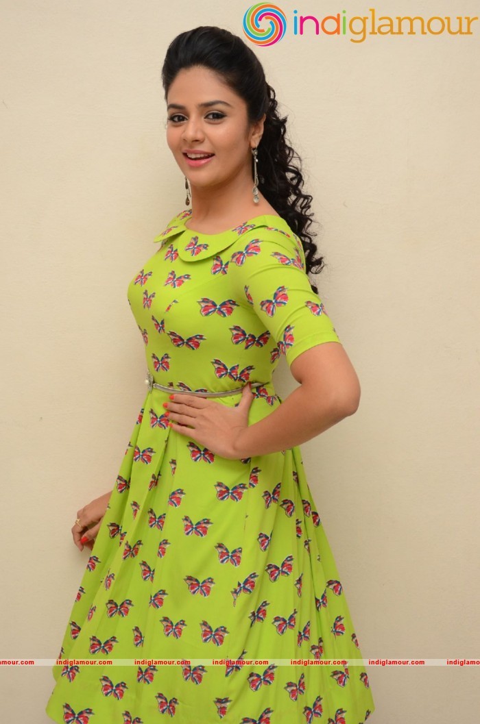 Srimukhi Actress hd photo