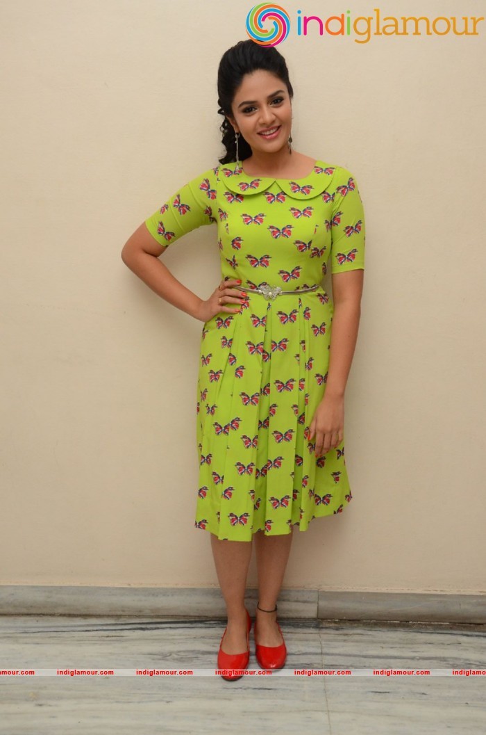Srimukhi Actress hd photo