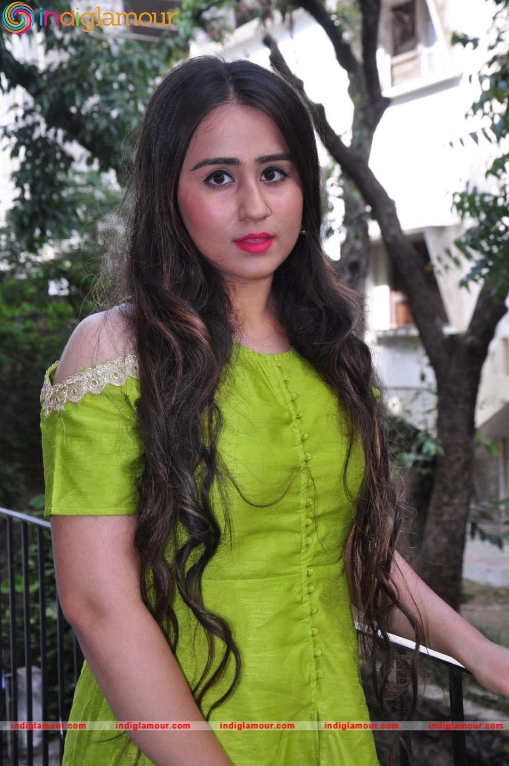 Simrath Actress hd photo