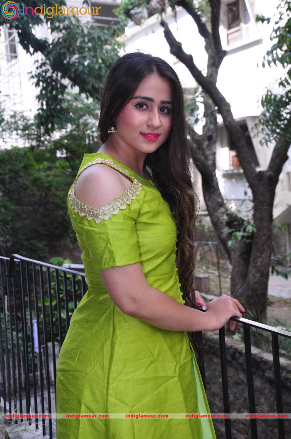 Simrath Actress hd photo