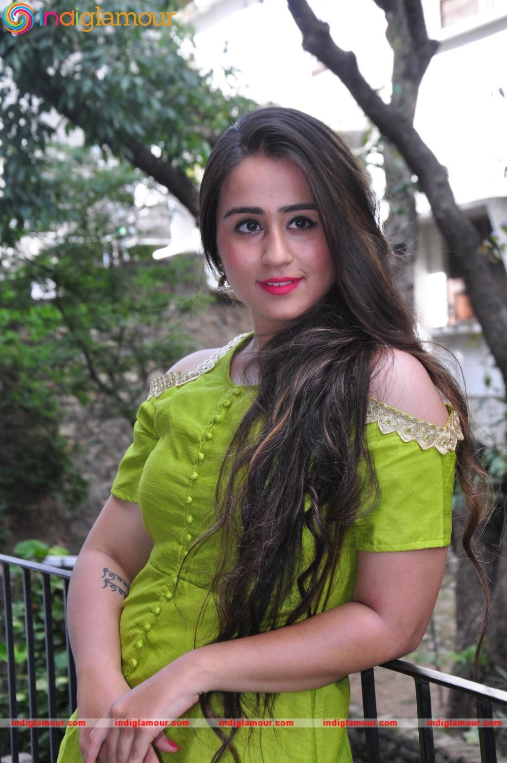 Simrath Actress hd photo