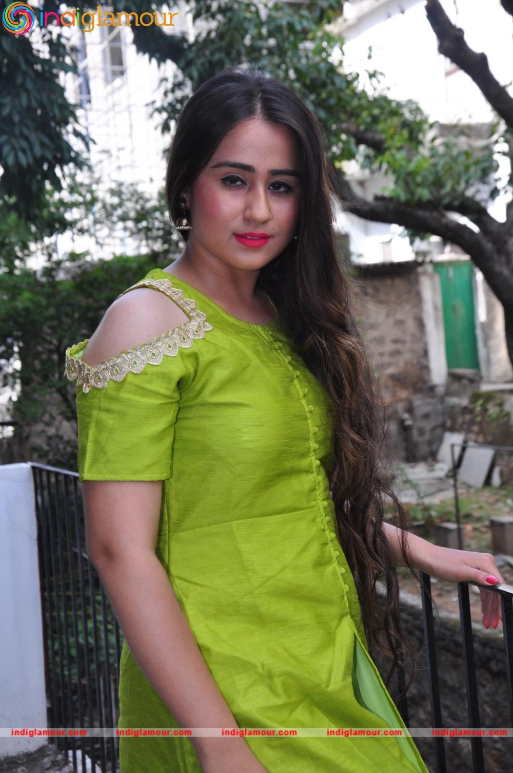 Simrath Actress hd photo