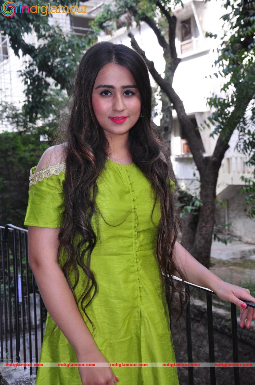 Simrath Actress hd photo